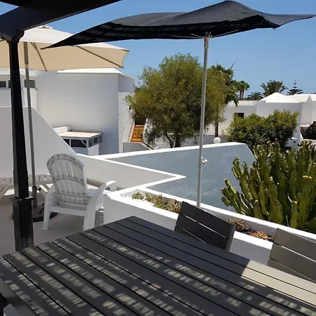 Playa Bastian 2 Habs 2 Banos Y Super Terraza Costa Teguise